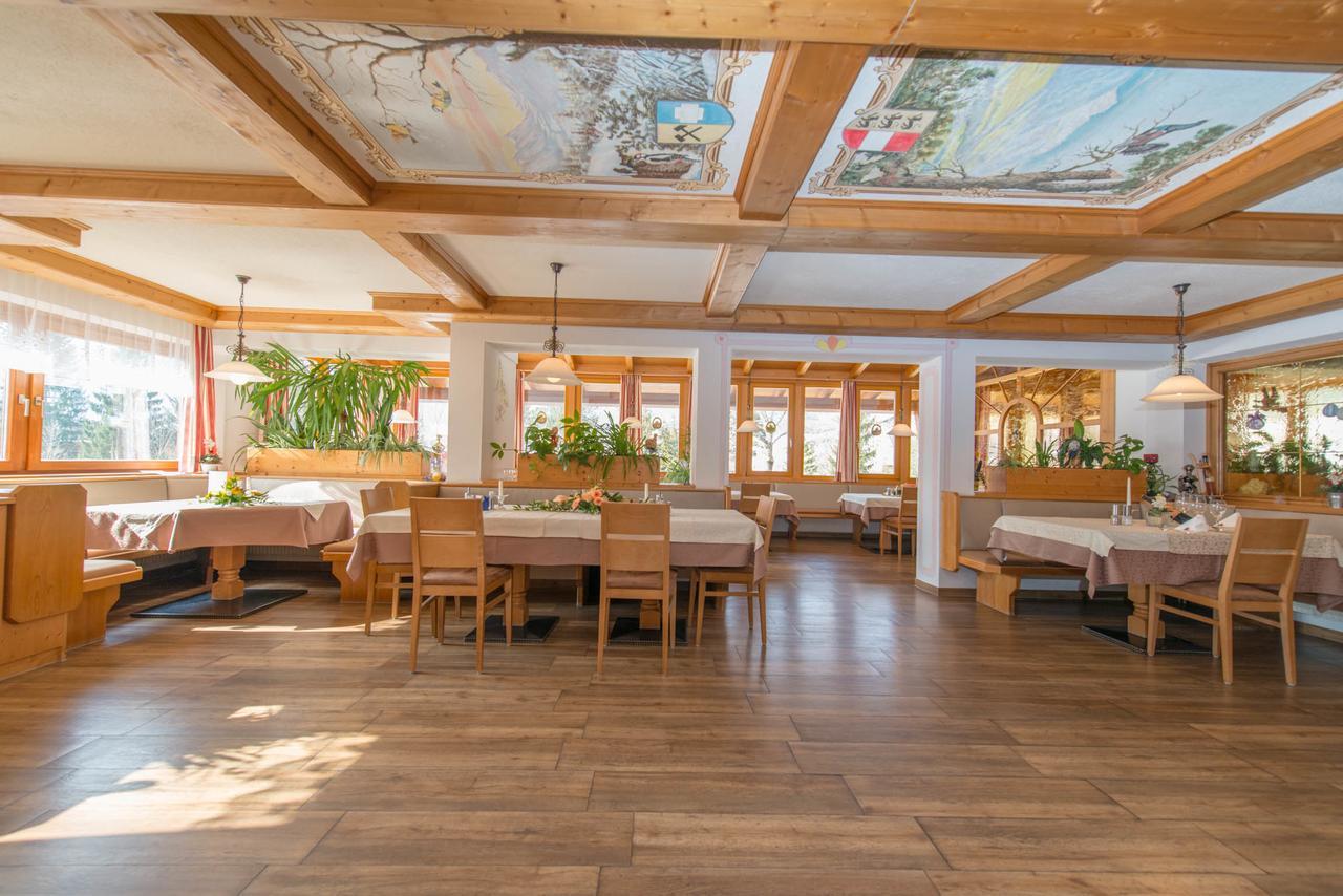 Hotel Naggler Weissbriach Zewnętrze zdjęcie